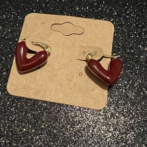 Women’s fashion jewelry. Lovely Heart Shaped Hoop Earrings